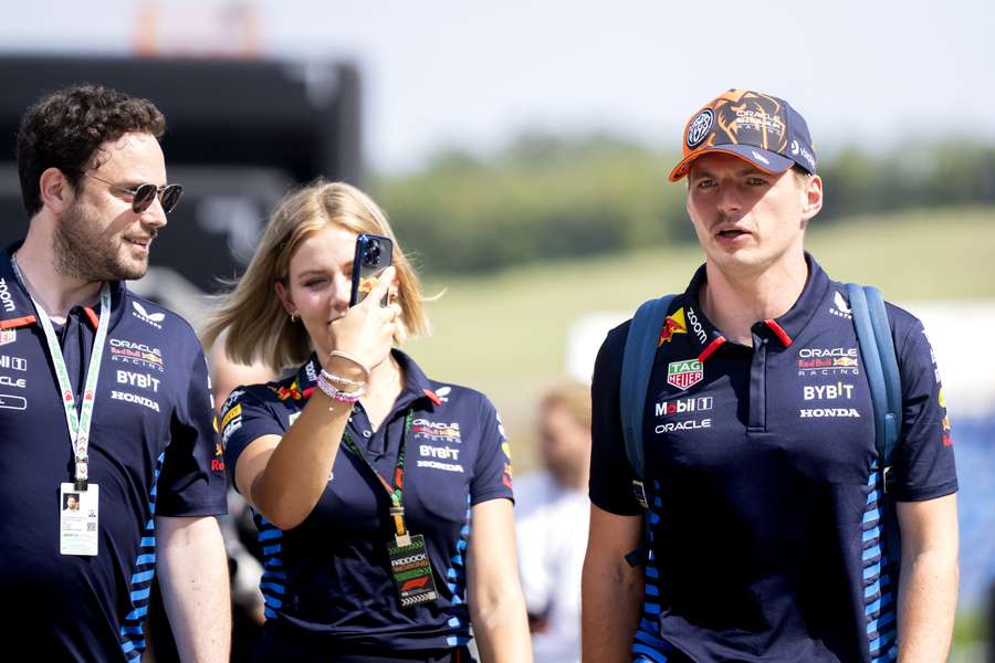 Verstappen staat momenteel met 255 punten eerste in het klassement