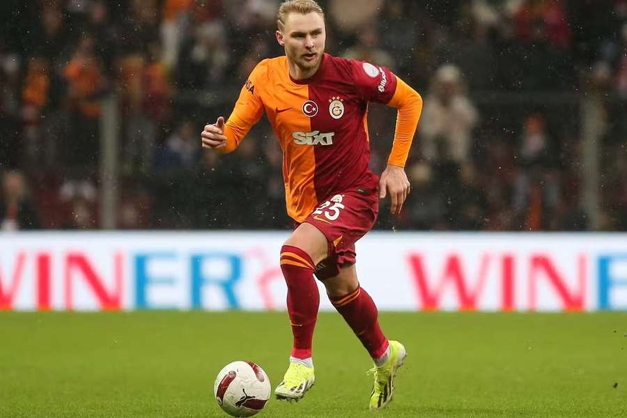 Victor Nelsson, defesa dinamarquês do Galatasaray