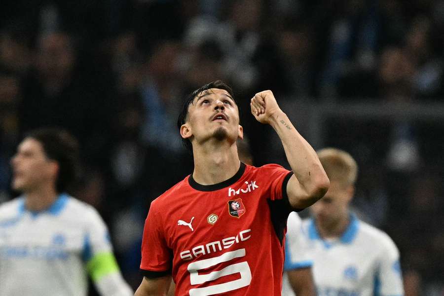 Estéban Lepaul avec Rennes. Estéban Lepaul avec Rennes.
