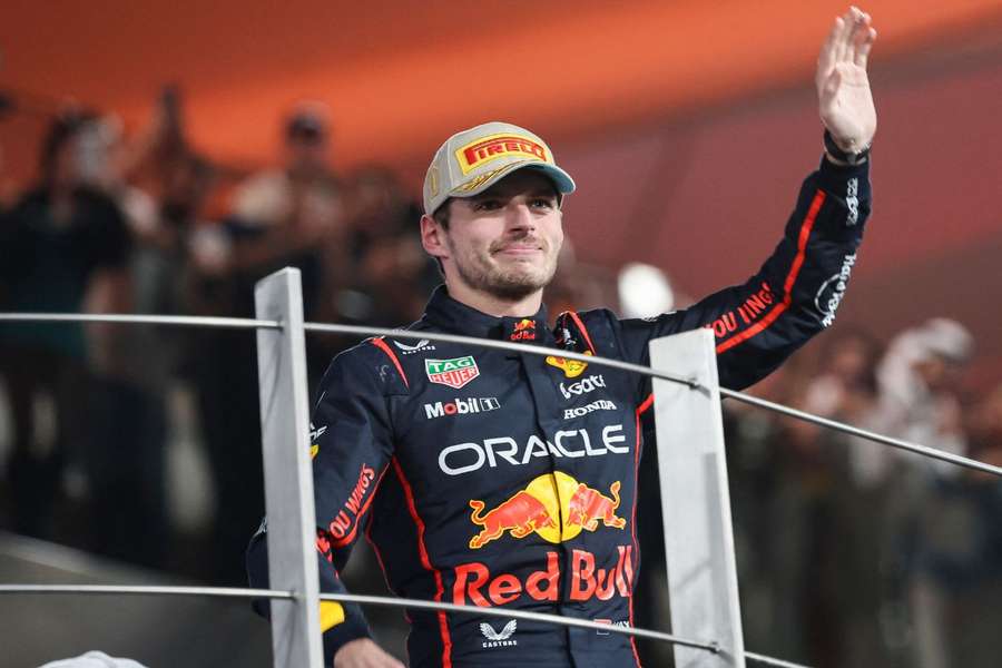 Verstappen zdecydował, z jakim numerem będzie startował w sezonie 2026. Nie wróci do "33" Verstappen zdecydował, z jakim numerem będzie startował w sezonie 2026. Nie wróci do "33"