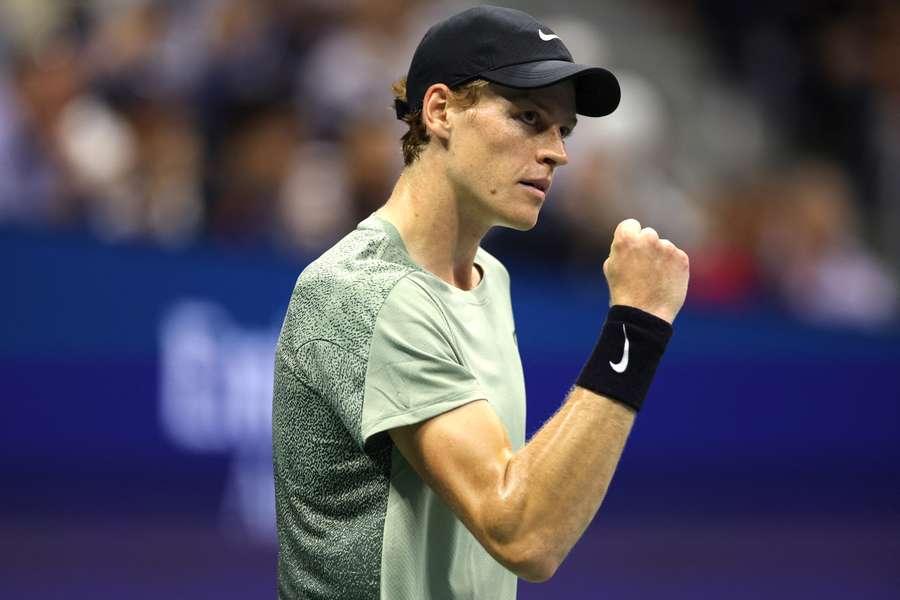 Jannik Sinner spielt im Viertelfinale der US Open gegen Daniil Medvedev.