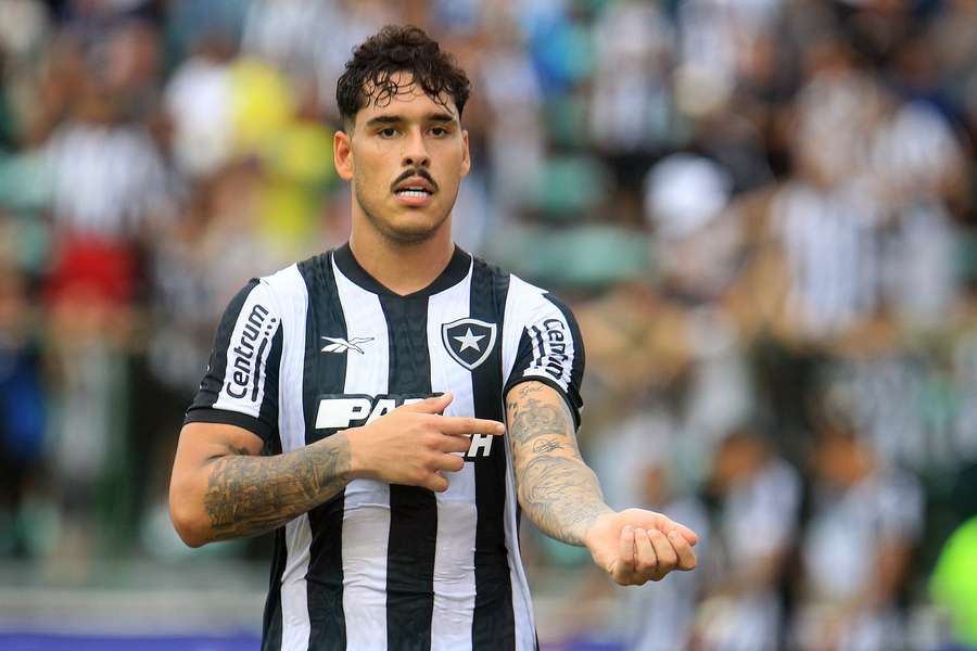 Lucas Halter fez o primeiro gol com a camisa do Botafogo