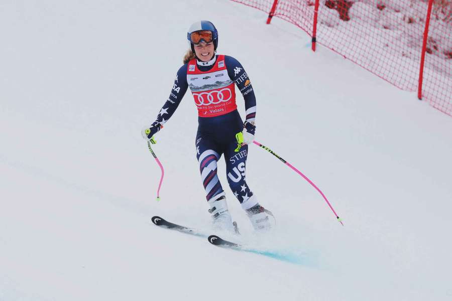 Lindsey Vonn konnte die Abfahrt von Crans-Montana nach Sturz beenden.