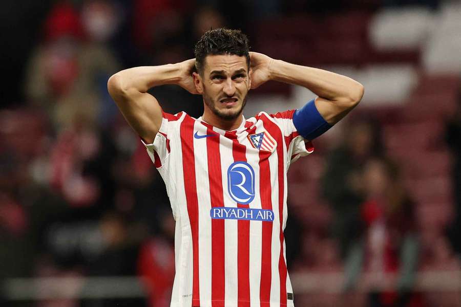 Koke nebol spokojný. Koke nebol spokojný.