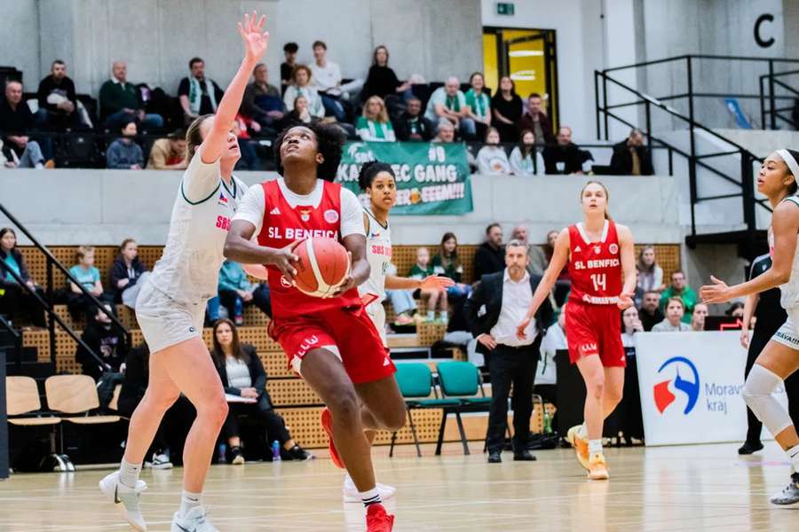 Benfica perdeu na República Checa