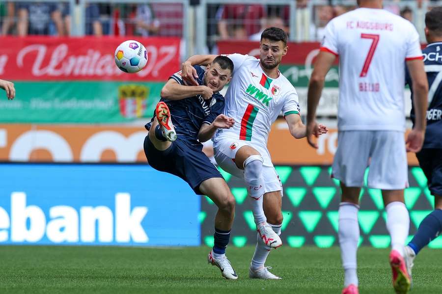 Bero (v modrom) si odbil druhý duel v rámci Bundesligy.