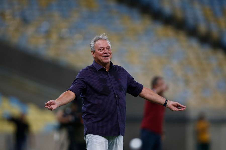 Abel Braga não começou bem no regresso ao Inter Abel Braga não começou bem no regresso ao Inter