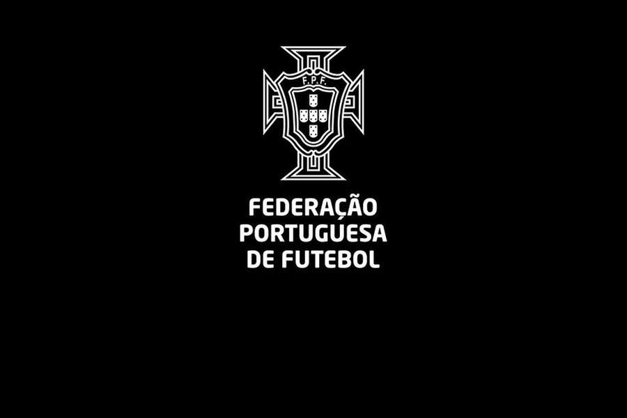 FPF decreta um minuto de silêncio nos jogos de sábado pela morte de António Lobo Antunes