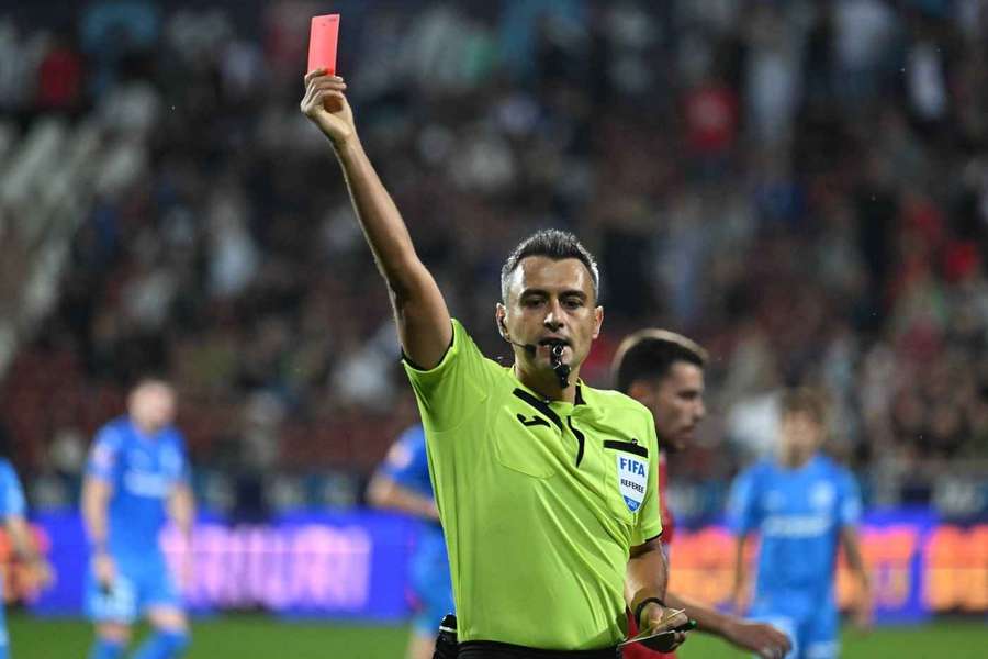 Două brigăzi de arbitri din România, în prima etapă a Europa League