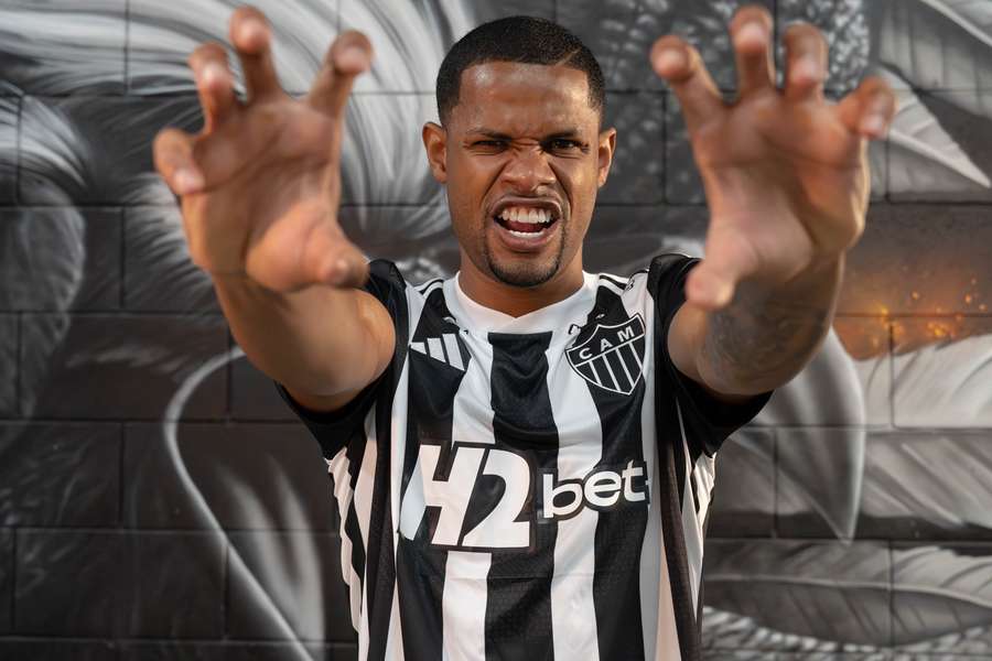 Júnior Santos não conseguiu se firmar no Atlético-MG