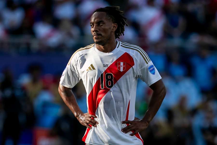 André Carrillo disputou a Copa América com a seleção peruana