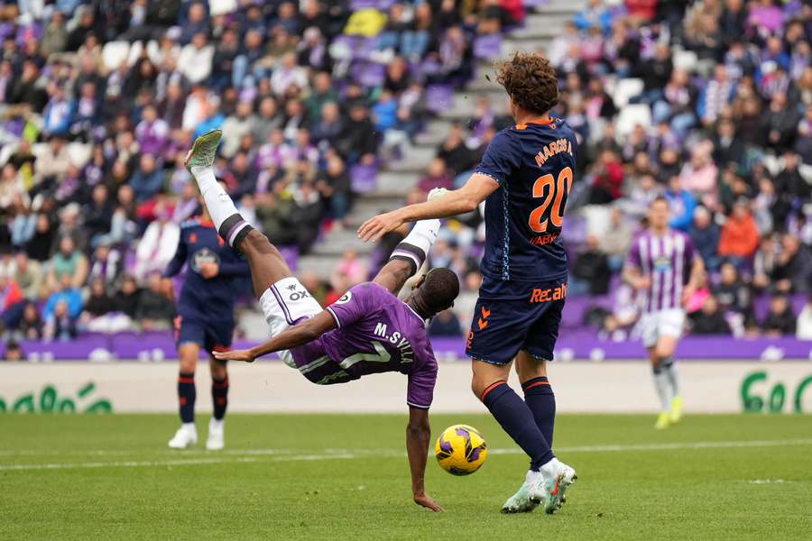 Sylla y Marcos Alonso