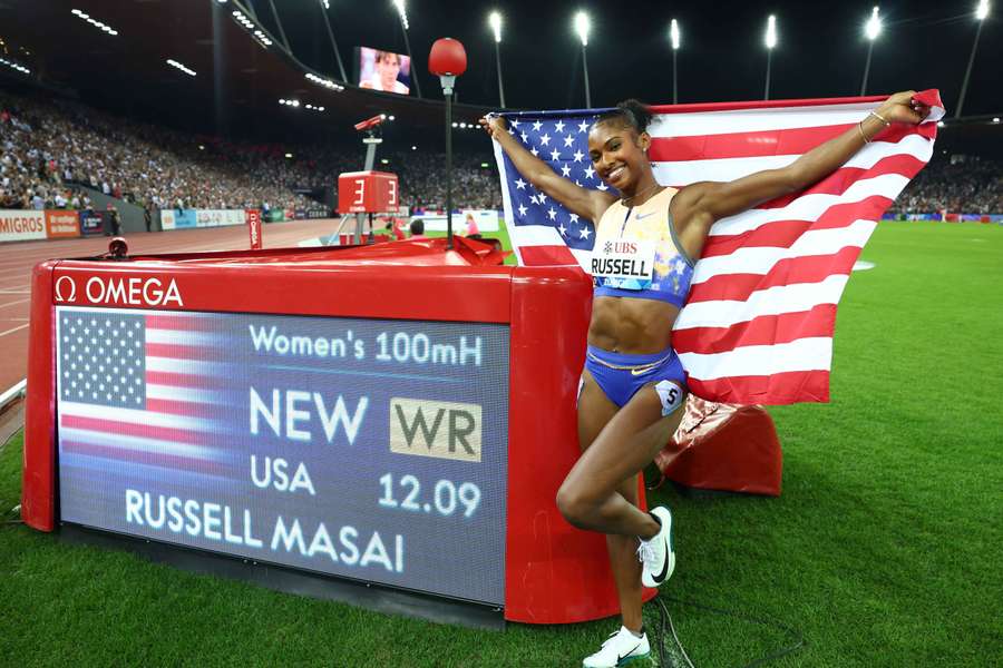 Masai Russell batió el récord de 100 metros vallas