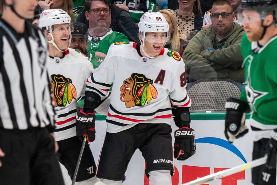 Patrick Kane strávil v dresu s Indiánem na hrudi dlouhých 16 let.