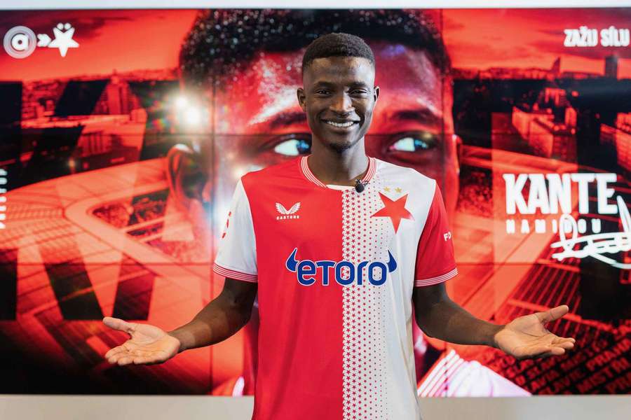 Kante je novou posilou Slavie.