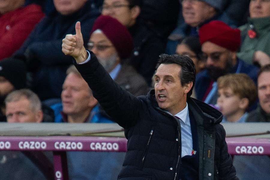 Unay Emery faz um trabalho brilhante no Aston Villa