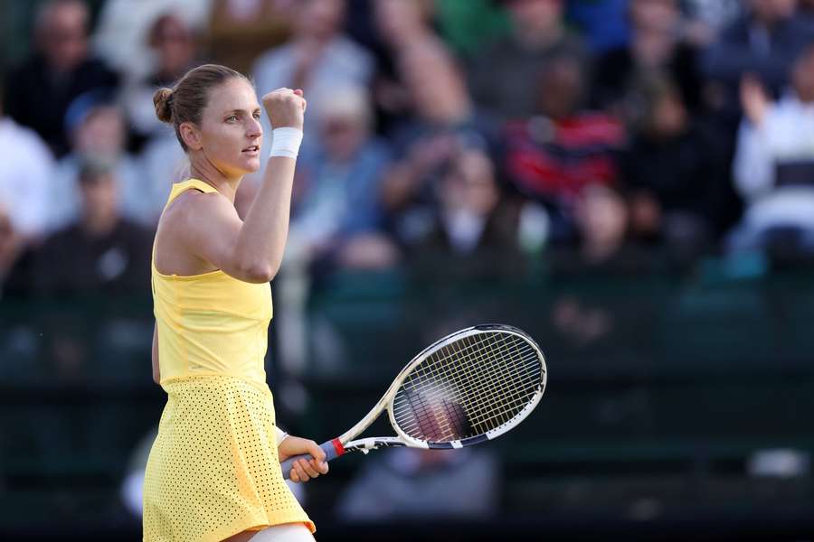 Karolína Plíšková vstoupila do aktuálního ročníku National Bank Open výhrou 6:4, 7:6 nad Nadiou Podoroskou.