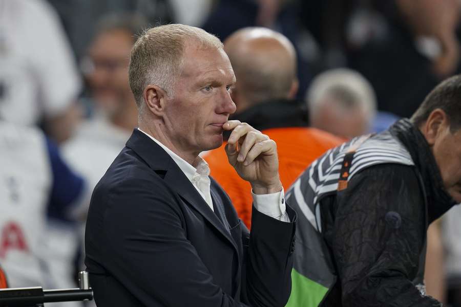 Paul Scholes abandonou os comentários televisivos Paul Scholes abandonou os comentários televisivos