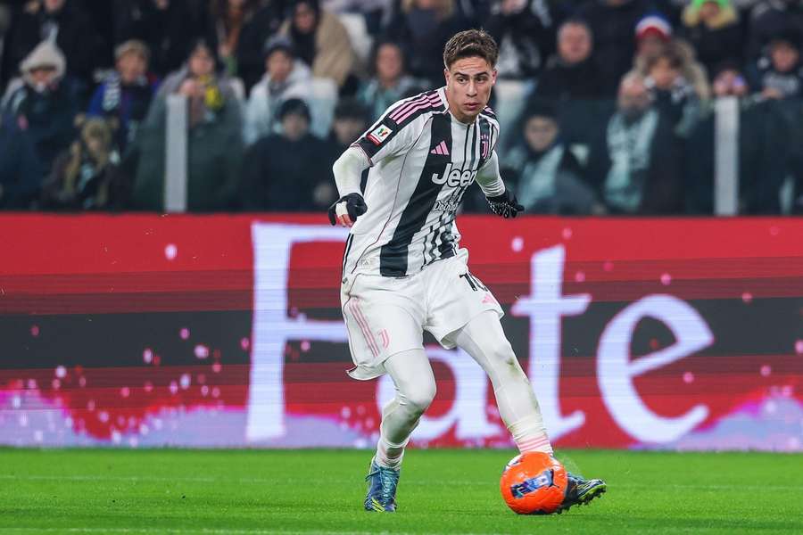 Real Madrid coach Xabi makes contact with Juventus ace Yildiz Real Madrid coach Xabi makes contact with Juventus ace Yildiz