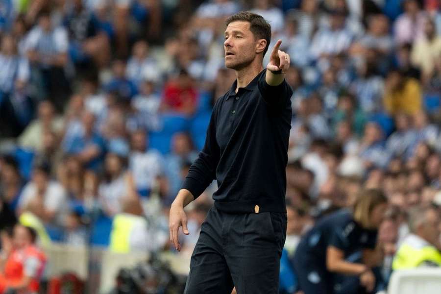 Real Madrid management make decision over Xabi position