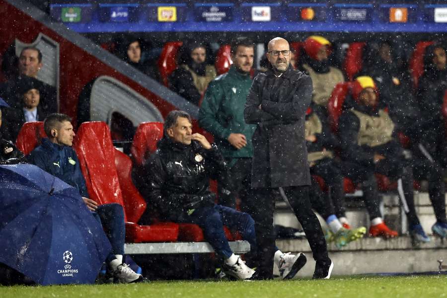 PSV en trainer Peter Bosz houden uitzicht op de volgende ronde