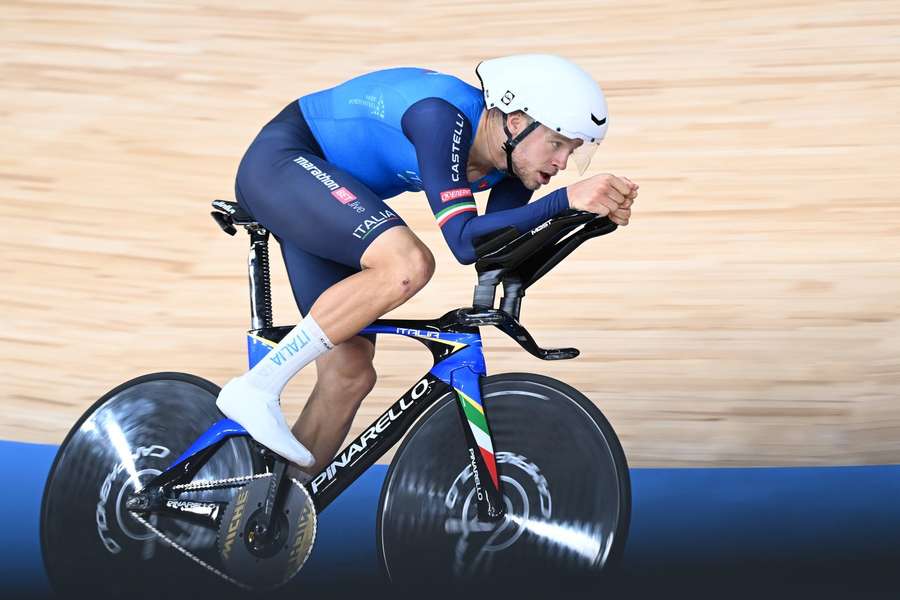 Jonathan Milan in action during the final