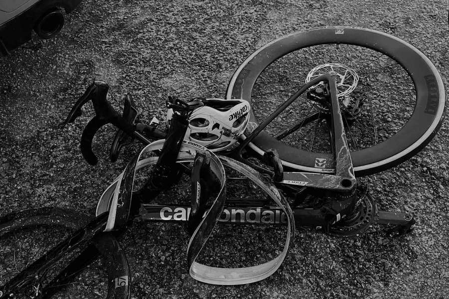 Equipa teve cinco ciclistas atropelados em seis dias