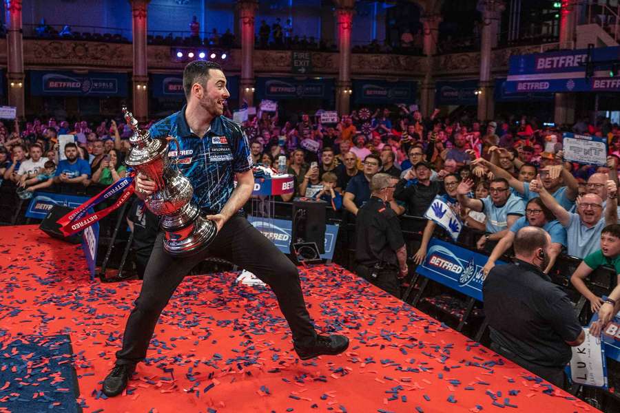 Luke Humphries é o atual campeão do World Matchplay.