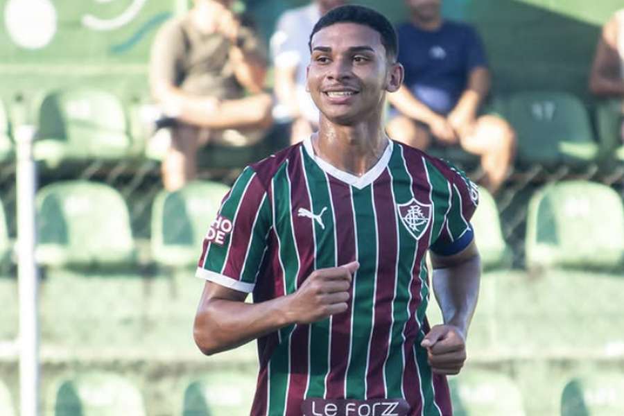 Rodrigo Gomes era capitão dos sub-20 do Fluminense Rodrigo Gomes era capitão dos sub-20 do Fluminense