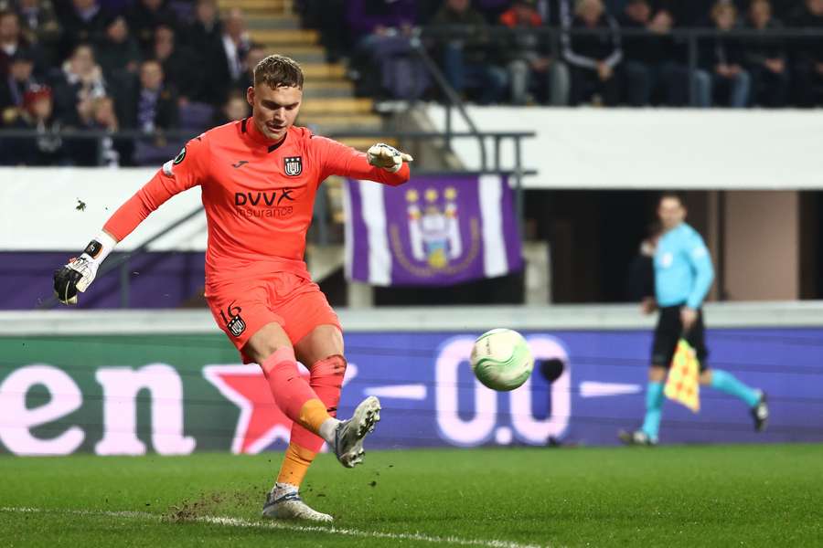 Bart Verbruggen in actie in de wedstrijd tegen Ludogorets