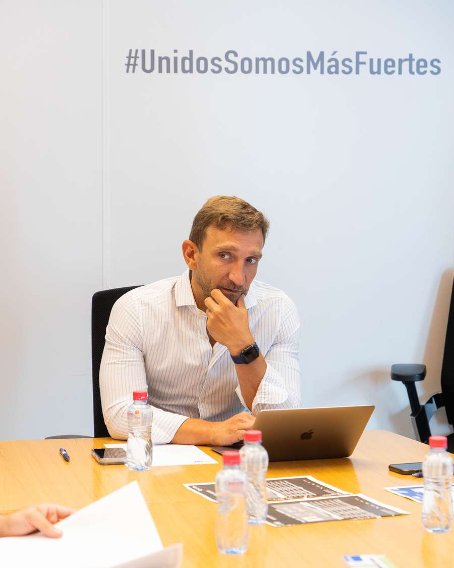 Diego Rivas, en un comité Diego Rivas, en un comité