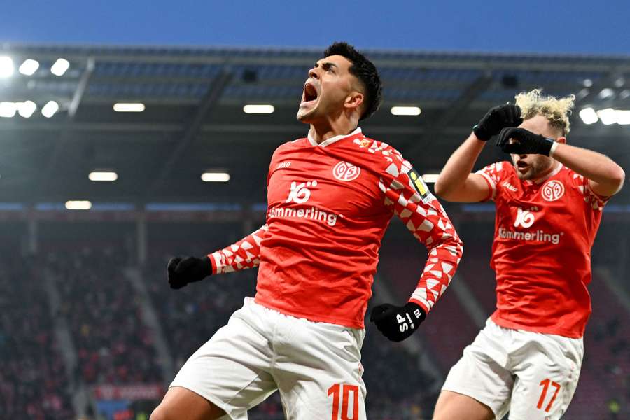 Amiri reichte eine halbe Stunde auf dem Rasen zur Heldenrolle Amiri reichte eine halbe Stunde auf dem Rasen zur Heldenrolle