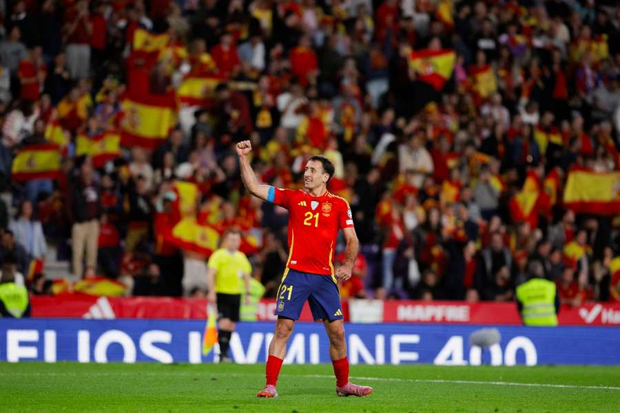 Oyarzábal celebra su gol frente a Bulgaria en Valladolid