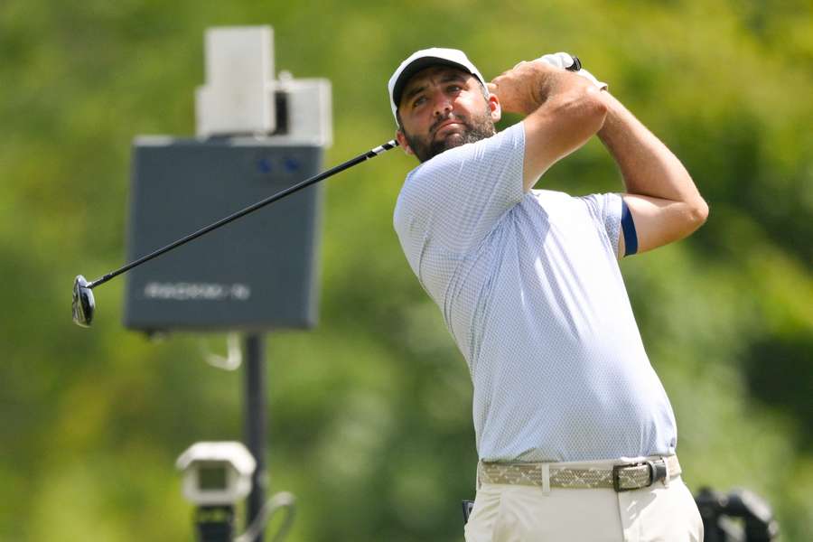 Scheffler lidera com dois de vantagem no evento de playoff PGA St. Jude Scheffler lidera com dois de vantagem no evento de playoff PGA St. Jude