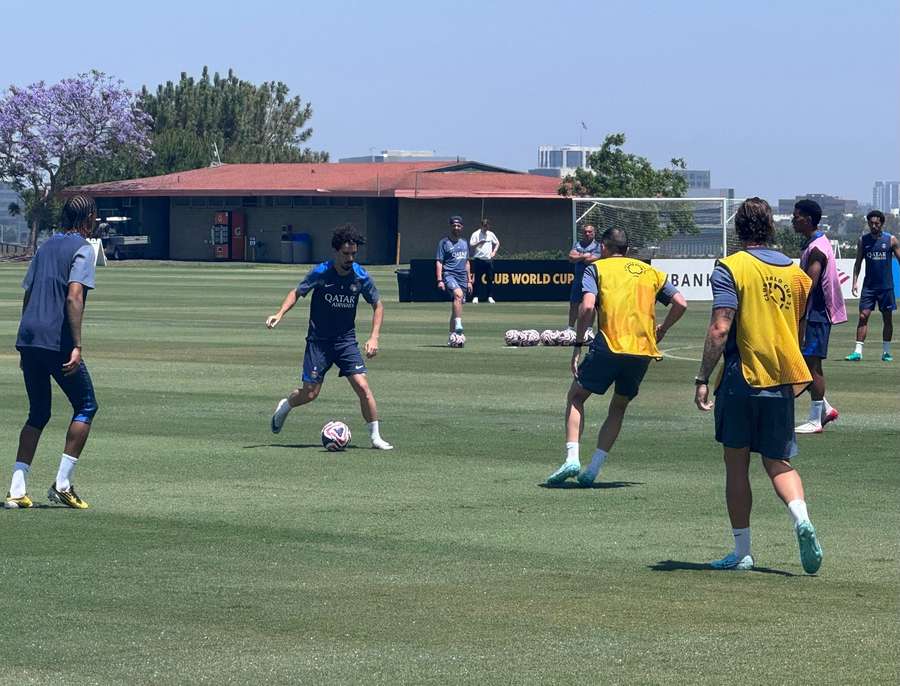 Il PSG si allena Il PSG si allena