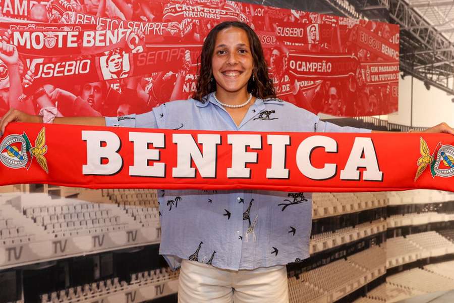 Matilde Silva prolonga ligação ao Benfica