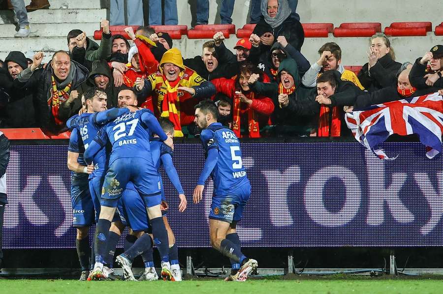 KV Mechelen won woensdagavond door een doelpunt in de slotminuut van KV Kortrijk en plaatste zich voor de halve finale van de beker