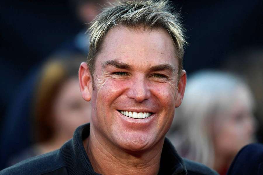 Worse for wear, Warne upstaged the pros at Dunhill: Fox