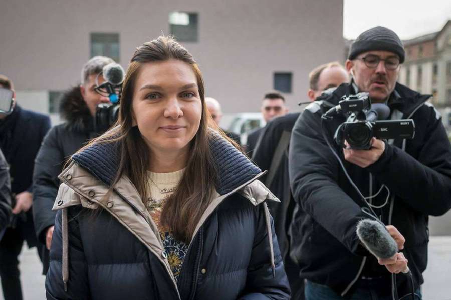 Simona Halep la ieșirea de la audierile TAS 