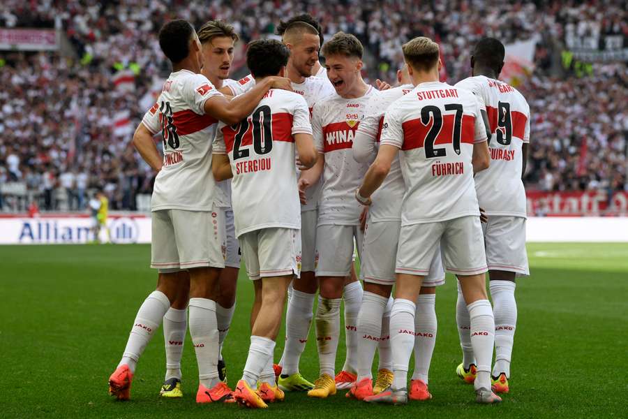 Stuttgart closed the gap on Bayern in second