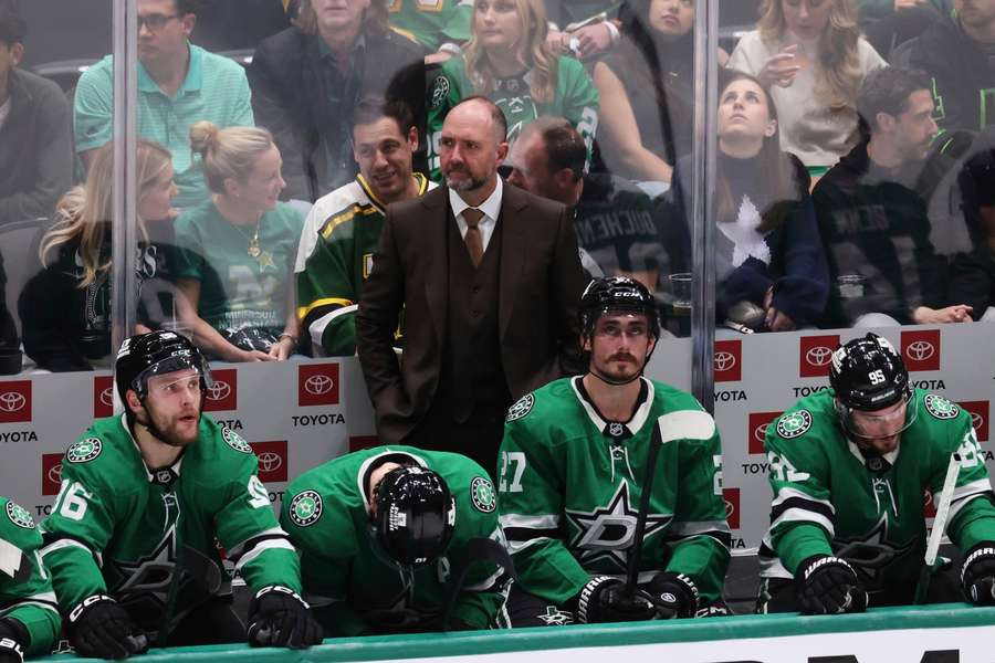 DeBoer už nebude trénovat Dallas.