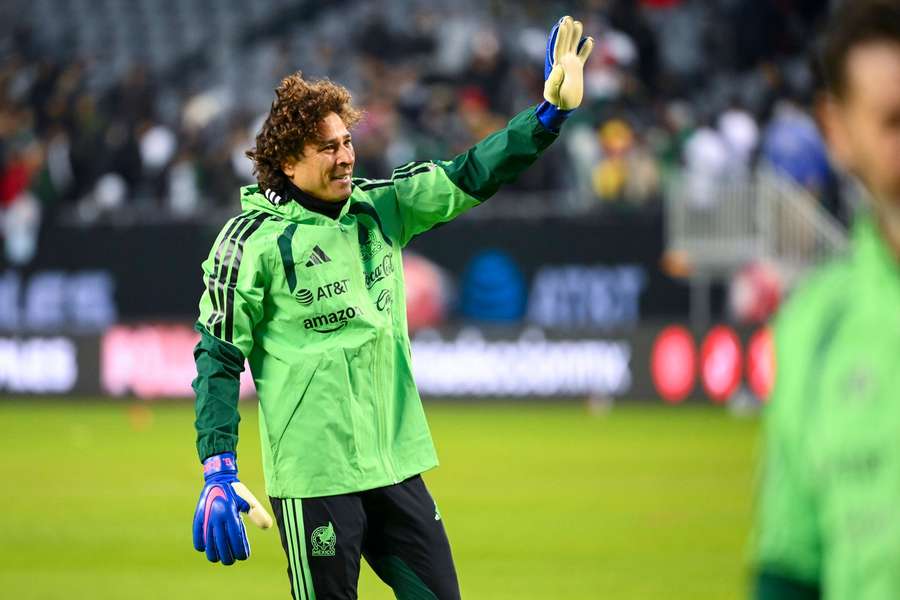 Guillermo Ochoa coraz bliżej szóstego mundialu. "Coś we mnie zaczyna się od nowa" Guillermo Ochoa coraz bliżej szóstego mundialu. "Coś we mnie zaczyna się od nowa"