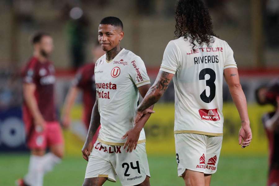 Riveros y Polo, jugadores del Universitario