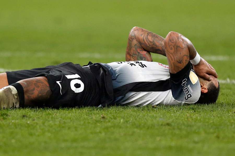 Memphis lamenta queda do Corinthians na Libertadores