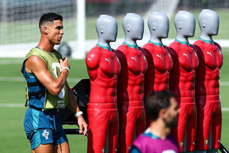 Qui pour remplacer Cristiano Ronaldo en pointe de l'attaque portugaise ?