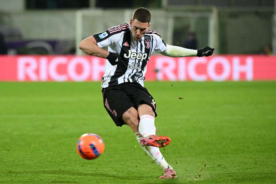Dusan Vlahovic in action for Juventus