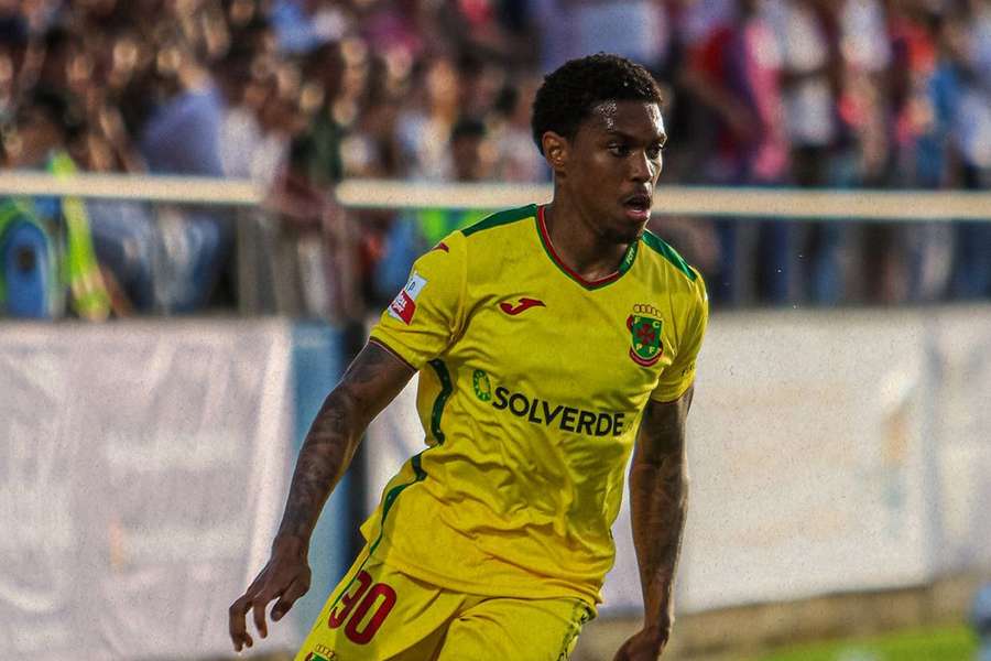 Paços de Ferreira saiu com um ponto de Felgueiras Paços de Ferreira saiu com um ponto de Felgueiras