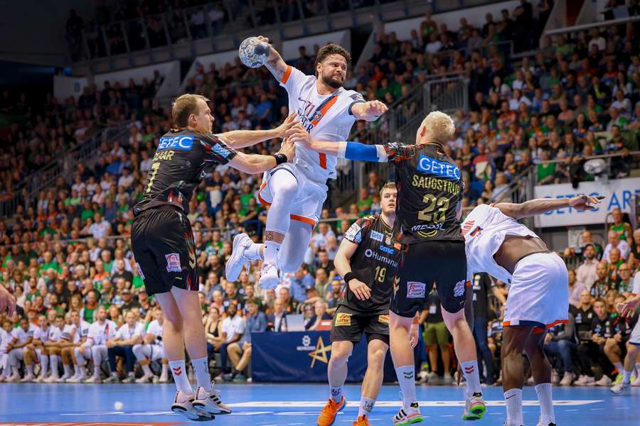 Elohim Prandi contre Magdebourg.