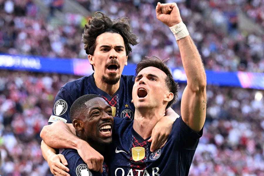PSG druhý raz v rade opanoval Ligu majstrov. PSG druhý raz v rade opanoval Ligu majstrov.