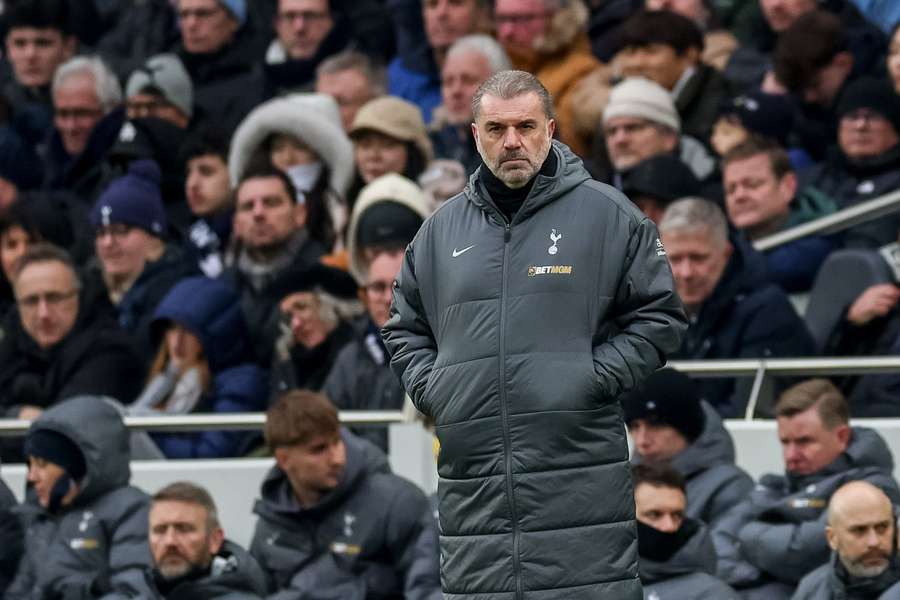 Szef Spurs Postecoglou nie jest zwolennikiem zapowiedzi stadionowych VAR